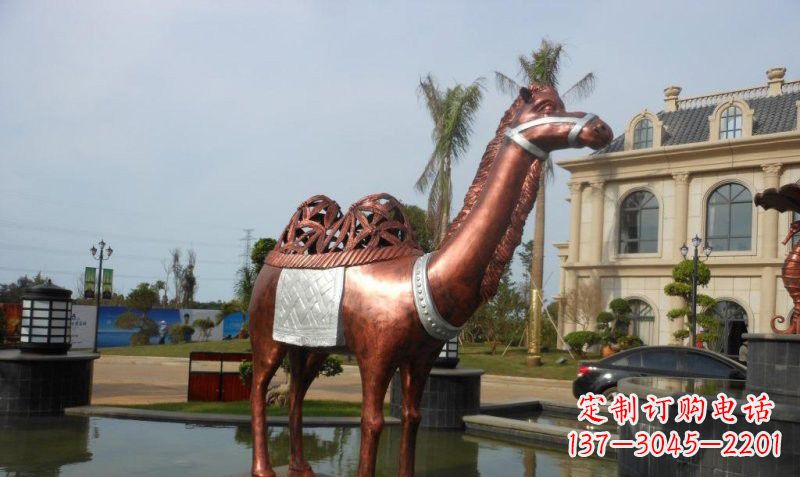 济南铜雕抽象骆驼