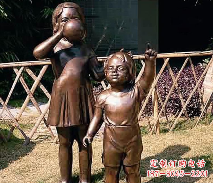济南铜雕吹气球儿童