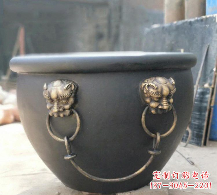 济南铜雕故宫水缸