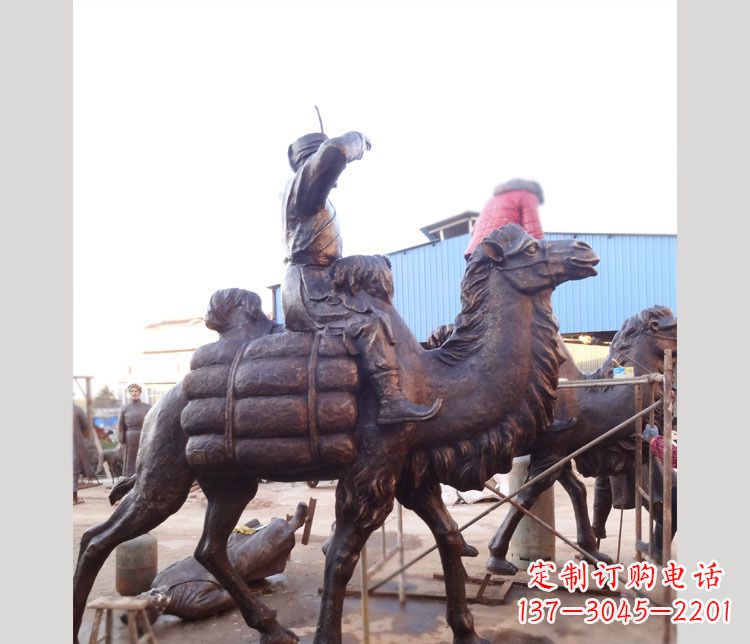 济南铜雕广场骑骆驼雕塑