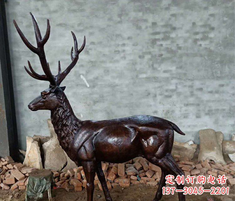 济南铜雕户外公园动物雕塑鹿摆件