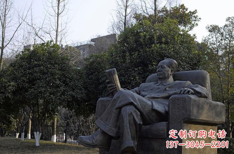 济南铜雕毛泽东伟人雕塑