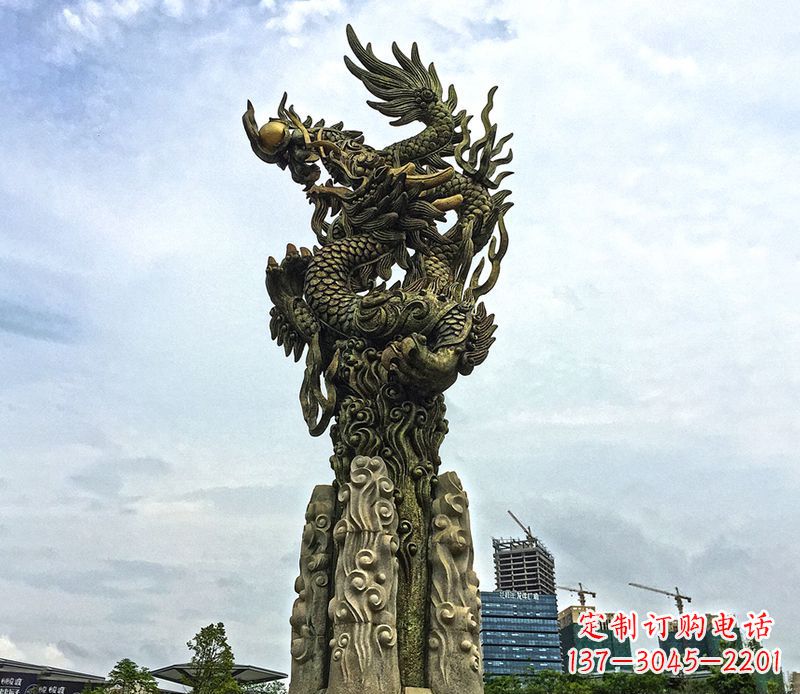 济南铜雕盘龙柱