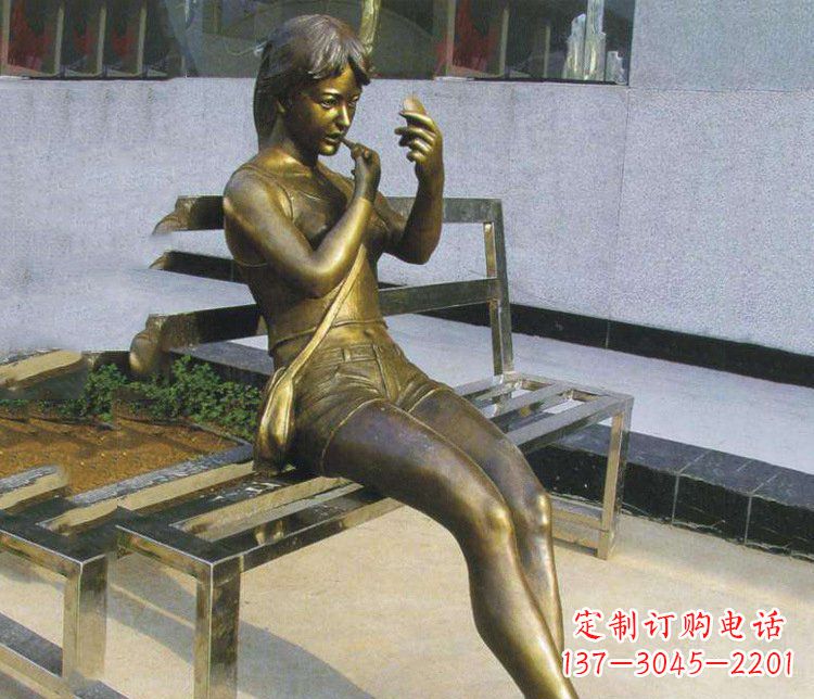济南铜雕商业街化妆女孩人物雕塑