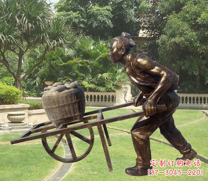 济南推独轮车的古人铜雕