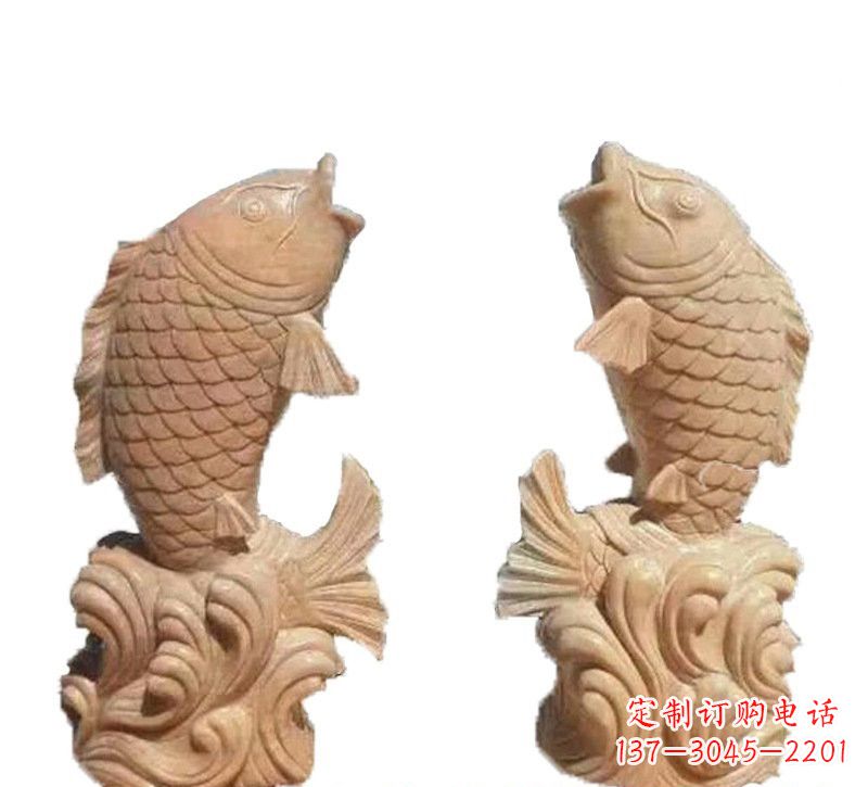 济南晚霞红公园喷水鲤鱼石雕
