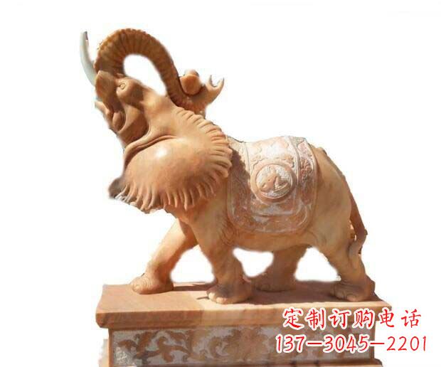 济南晚霞红吉祥如意象鼻朝天的大象石雕