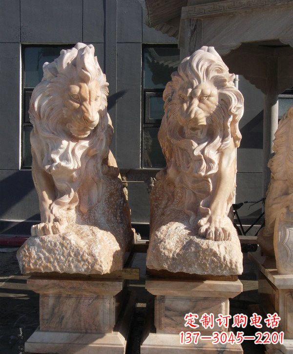 济南晚霞红欧式狮子石雕