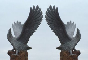 济南青石老鹰，雕刻成永恒的珍贵艺术