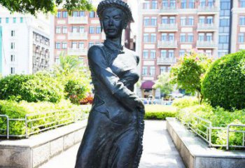 济南民族风情女性青铜雕塑