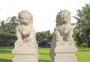 济南狮子雕塑增添华贵气息