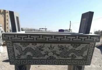 济南寺庙墓地祭祀四足方鼎，青石仿古石雕香炉