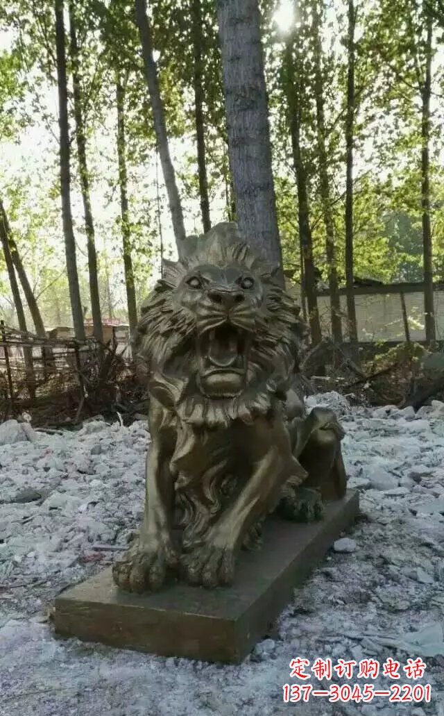 济南卧着的西洋狮子铜雕 (2)