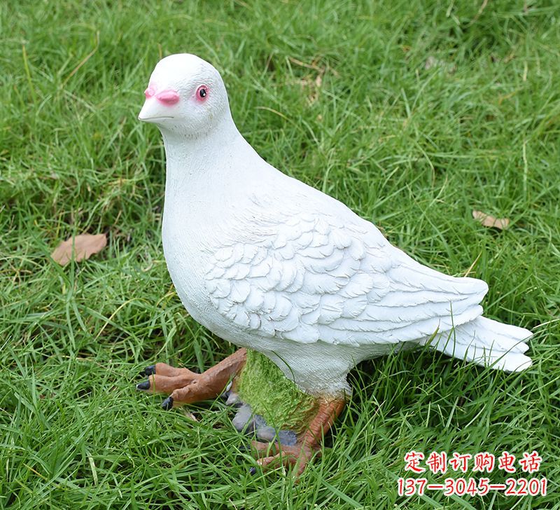 济南西方的鸽子雕塑