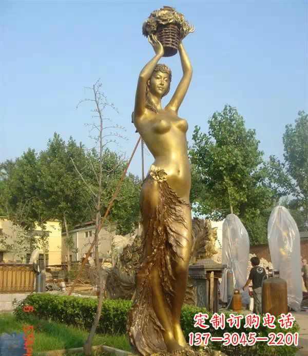 济南西方美女公园人物铜雕 (2)