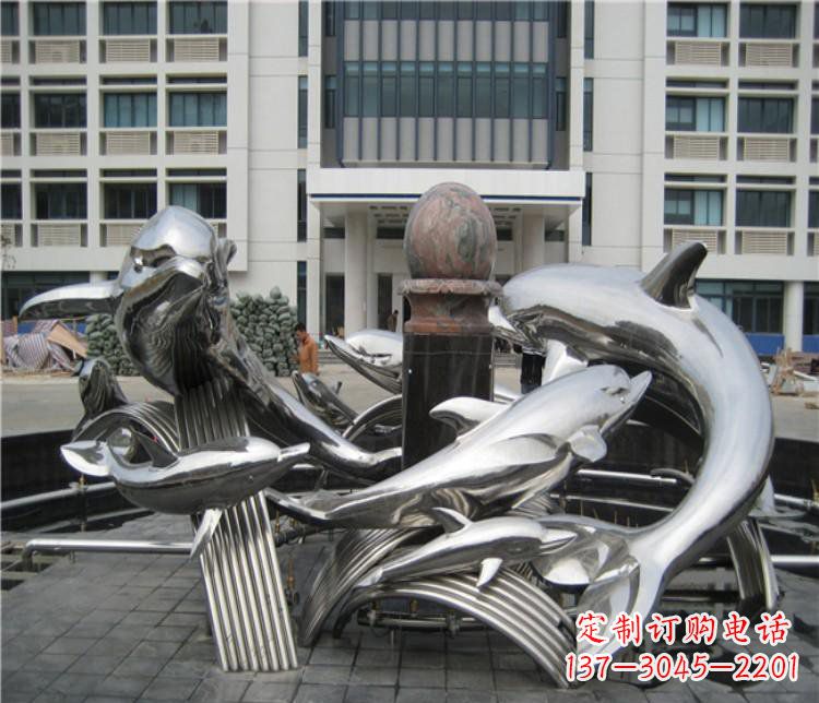 济南校园不锈钢海豚海浪雕塑