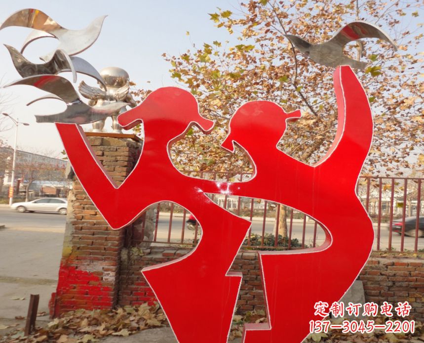济南校园不锈钢剪影人物和和平鸽雕塑