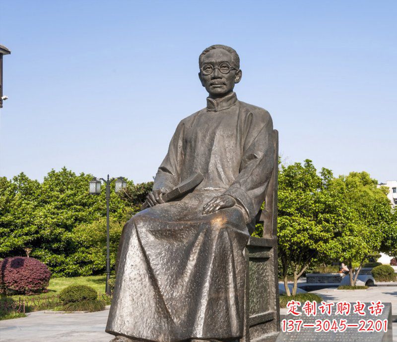 济南校园蔡元培名人铜雕