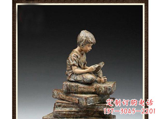 济南校园儿童看书铜雕