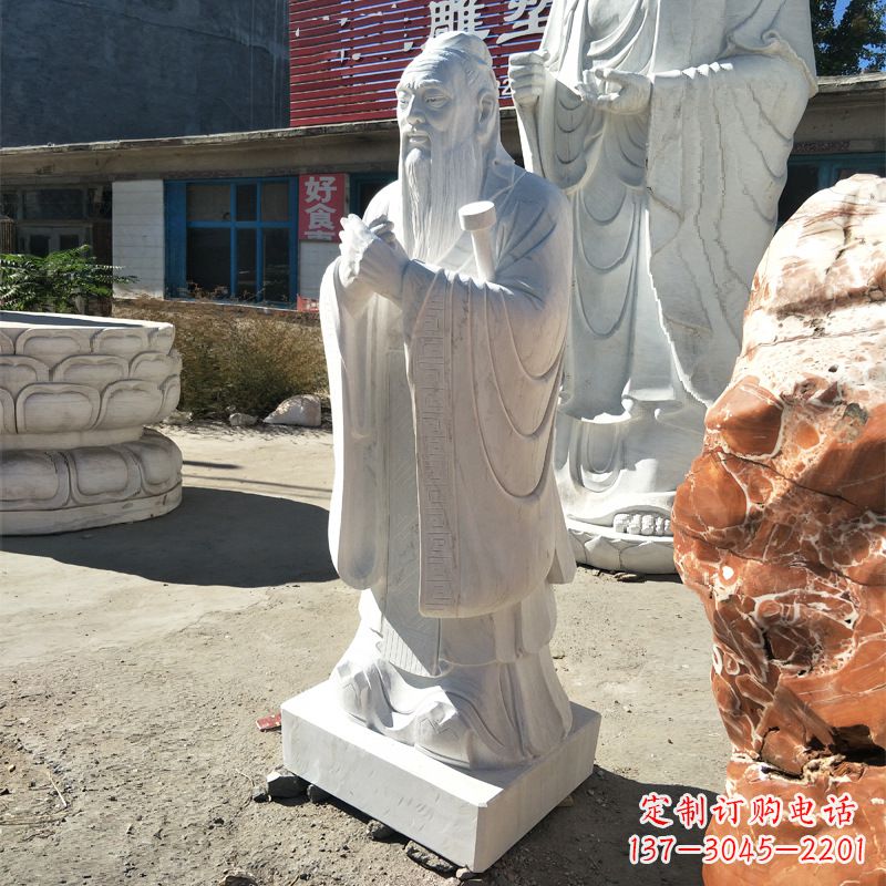 济南校园孔子像雕塑
