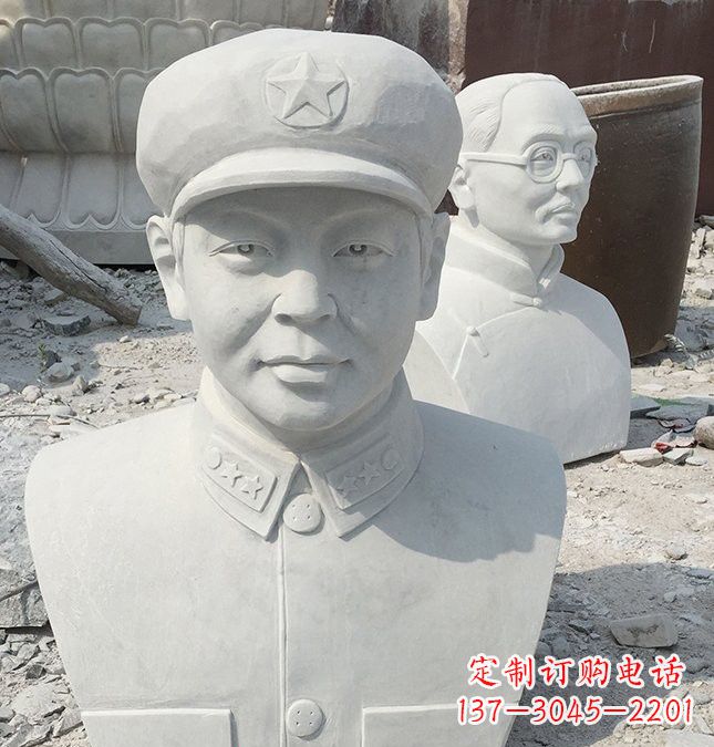 济南校园雷锋头像石雕