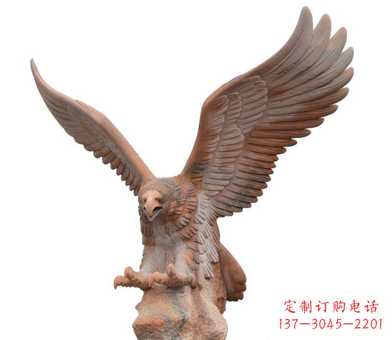 济南雄鹰展翅石雕