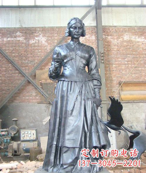 济南医院校园西方名人南丁格尔铜雕
