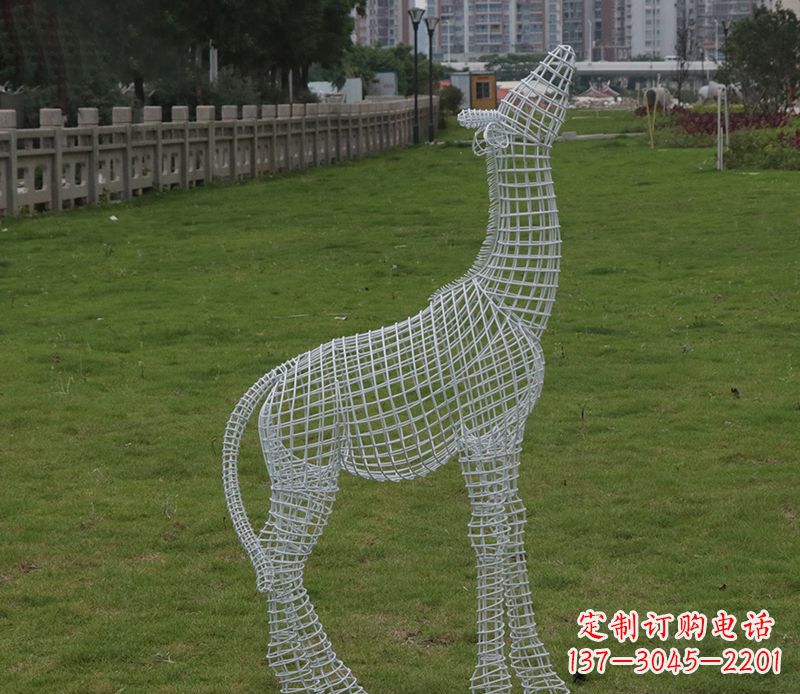 济南园林镂空仰头麋鹿不锈钢雕塑