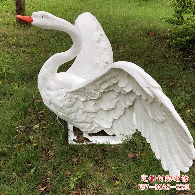 济南展翅飞翔白天鹅仿真发光动物雕塑