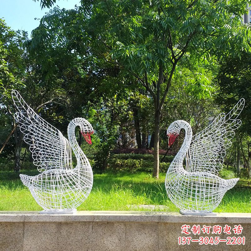 济南展翅天鹅网格雕塑-上色款