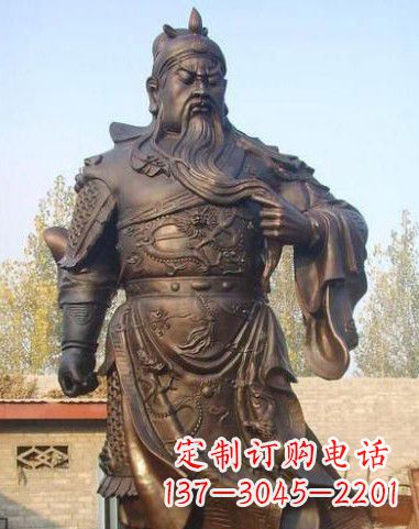 济南站立的关公铜像