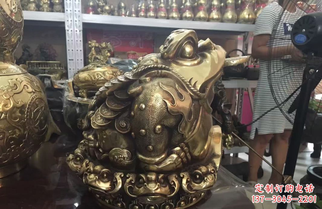济南招财金蟾动物铜雕