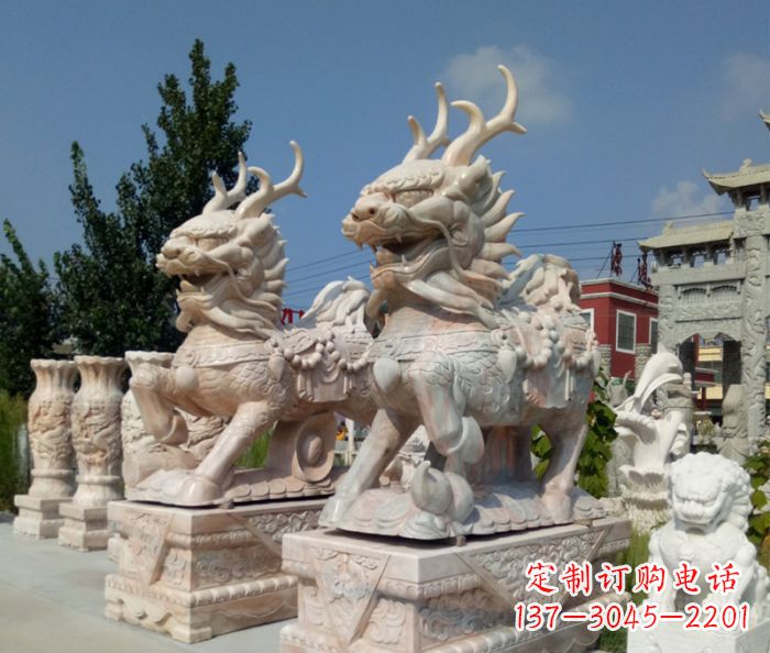济南招财神兽晚霞红石雕麒麟