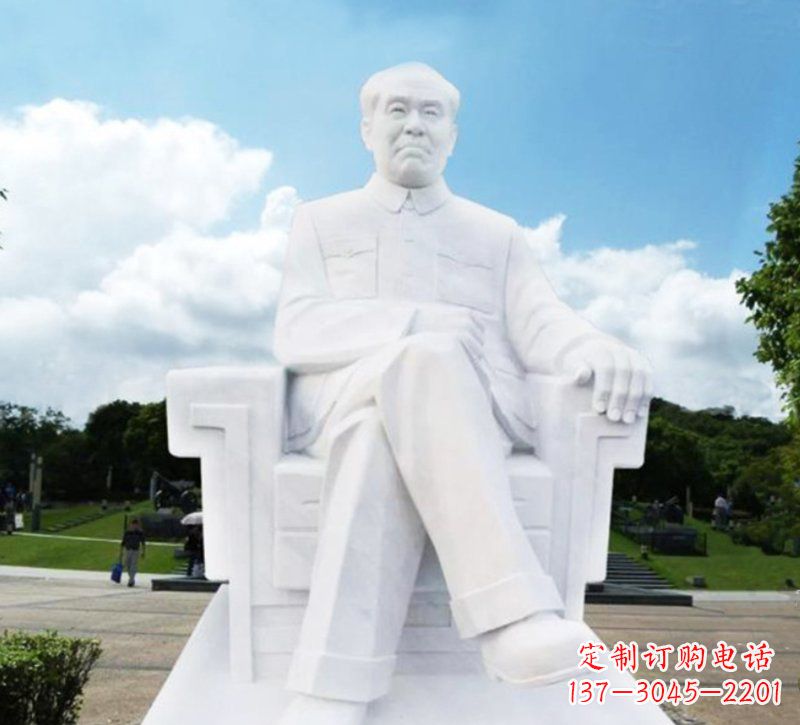 济南朱德坐式伟人石雕