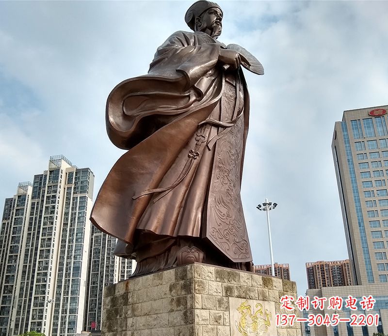 济南诸葛亮人物铜雕