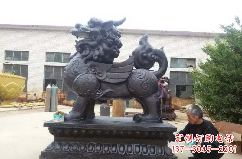 济南铸铜门口貔貅雕塑